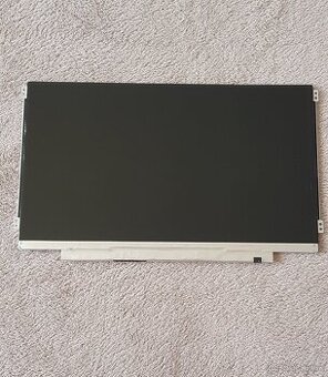 LCD 11.6 HD SLIM 40 PIN S úchytom