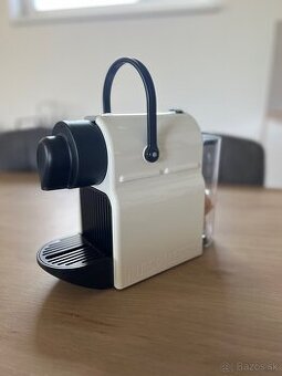 Predám kávovar NESPRESSO KRUPS Inissia White XN100110