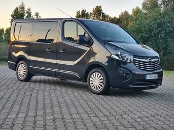 Predám Opel Vivaro 5 MIESTNE.