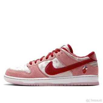 Nike SB Dunk Low ‘Strangelove’