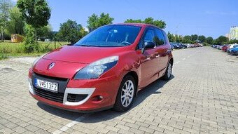 Renault Mégane Scénic III 1.6 16V CVT | 2011 | TOP výbava