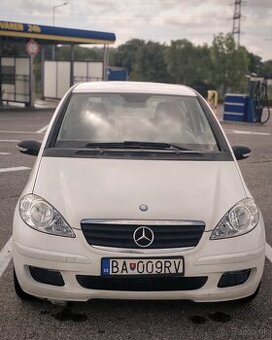 Mercedes Benz triedy A - 1