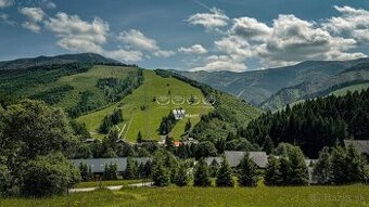 POZEMOK V TERCHOVEJ - S KRÁSNYM VÝHĽADOM NA ROZSUTEC