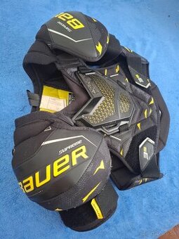 Vesta + gate Bauer Supreme 3S