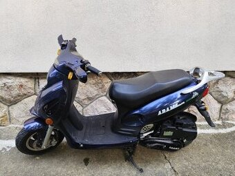 skúter Adams 125