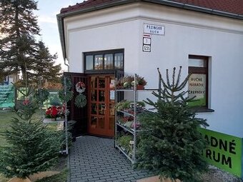 Milovníci kvetov POZOR Odstúpenie záhradníctva