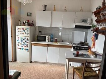 Na predaj 2 izbový byt Dubnica nad Váhom
