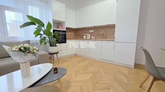 JEDINEČNÝ 2i byt, CENTRUM, BALKÓN, KLÍMA, VÝHĽAD, Špitálska 