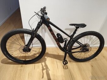 TREK Roscoe 7 SATIN BLACK OLIVE
