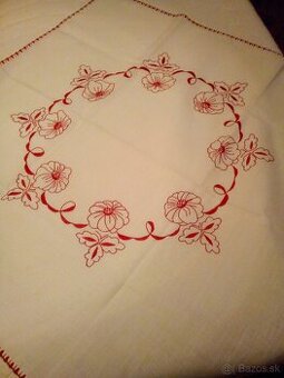 Ručne vyšívané obrusy 3
