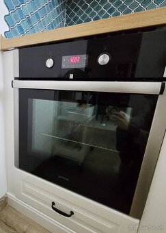 Vstavaná elektrická rúra Gorenje - 1