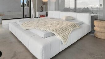 Luxusná manželská posteľ