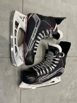 Bauer VAPOR X500