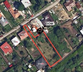 Stavebný pozemok 1270 m² v centre obce Mojmírovce