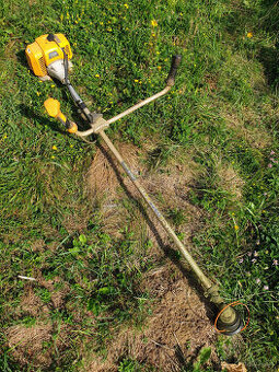 Krovinorez Stiga SBC 252 D