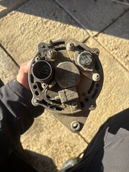 Kúpim alternátor Suzuki vitara 1.6 bendzin 8v