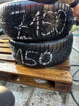 Z150 zimné 2ks 235/50R17