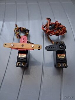 Servo  HS 5245 MG