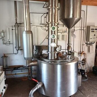 Destilačný kotol 300 L