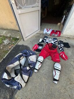 Hokejova Vystroj