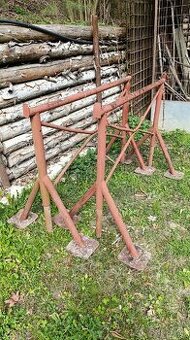 Masívne stavebné kozy (lesenarske)