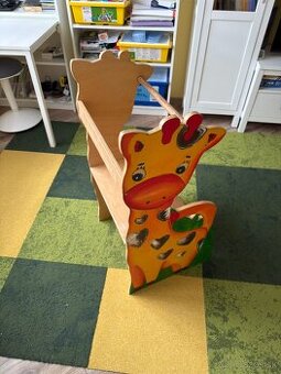 Zirafa uciaca veza - vyrobena na mieru