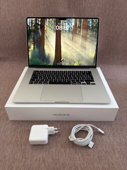 MacBook Air 15" Apple M3 8GB 256GB Strieborný + obal