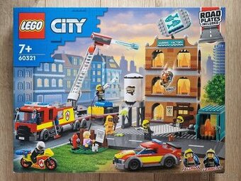 Lego City 60321 Hasičská zbrojnica (Fire Brigade)