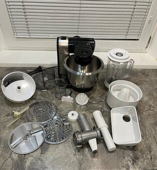 Kuchynský robot Bosch mum48a1/08 600W