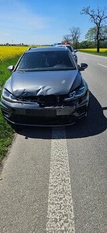 Havarovaný Golf 7 1.6 85kw RLine