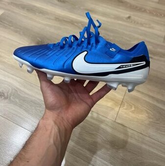 Kopačky Nike Legend 10 PRO FG veľkosť 44