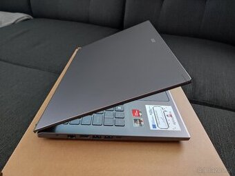 Acer Aspire 5