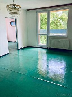 NA PREDAJ- Slnečný 2 IZBOVÝ BYT s Balkónom,58m2, Humenné