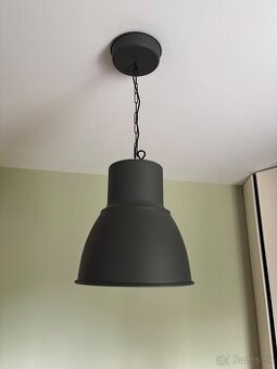 Lampa moderna industriálna
