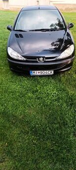 Peugeot 206 1,4 benzín, 55kW
