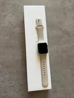 Apple Watch 7 starlight 41mm
