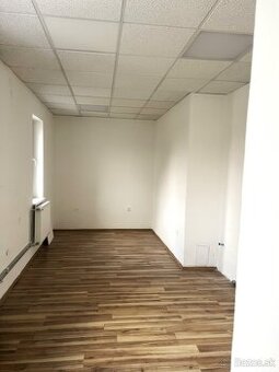 Na prenájom nebytový priestor o výmere 23,6m2, Lipany