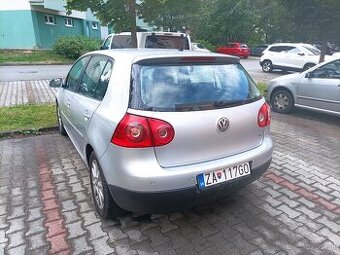 Vw golf 1.6 benzín