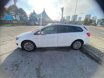 Opel Astra J