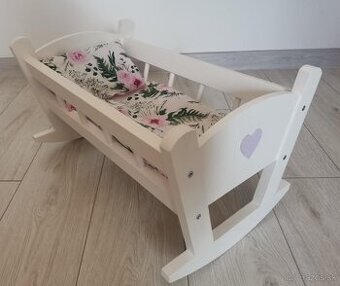 Kolíska pre bábiky biela