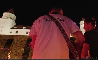 SLOVAK TEA hľadá KLÁVESÁKA / ELEKTROVÍLU