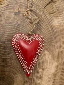Vintage kovové srdiečko