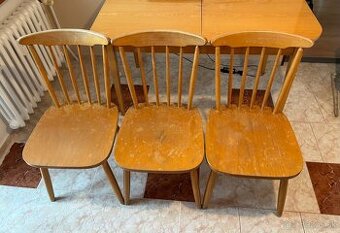 Drevené stoličky 4 ks