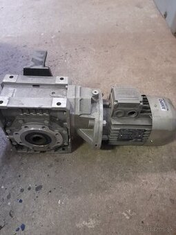 Elektromotor s prevodom 2