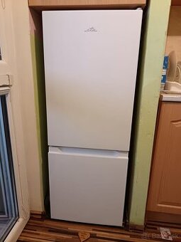 Chladnička s mrazničkou