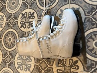 Detské korčule na ľad