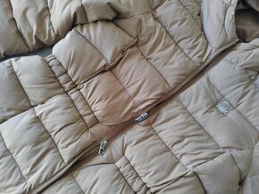 Dievčenská zimná bunda Benetton veľ. 164/168