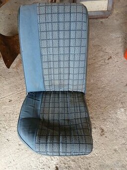 Nissan patrol sedadlo