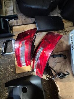 Zadné svetla Škoda Superb 3, combi