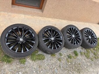 Original disky + pneu Skoda Superb 3